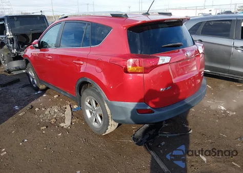 2015 Toyota Rav4 Xle z USA, uszkodzony, nr VIN 2T3RFREV2FW406963